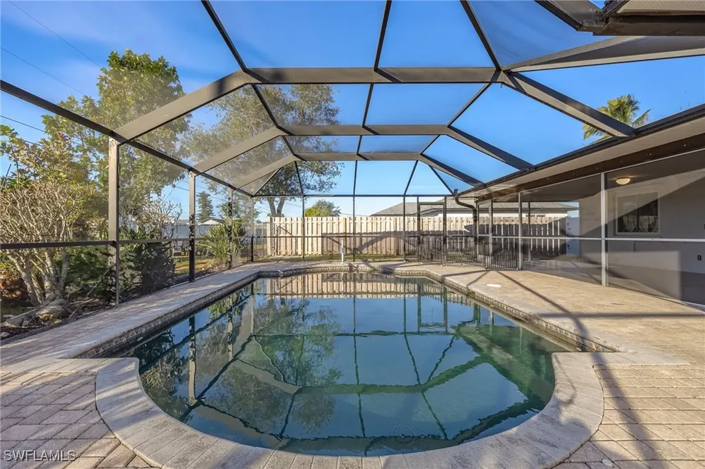 1404 SE 22nd Terrace Cape Coral FL 33990