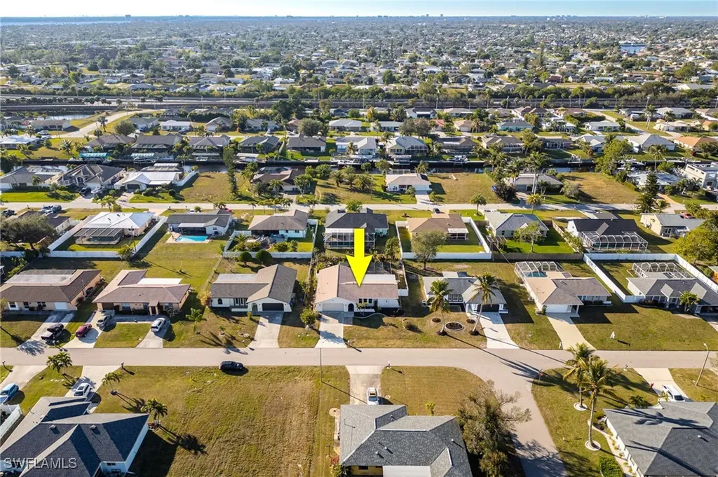 1404 SE 22nd Terrace Cape Coral FL 33990