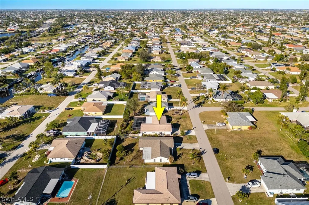 1404 SE 22nd Terrace Cape Coral FL 33990