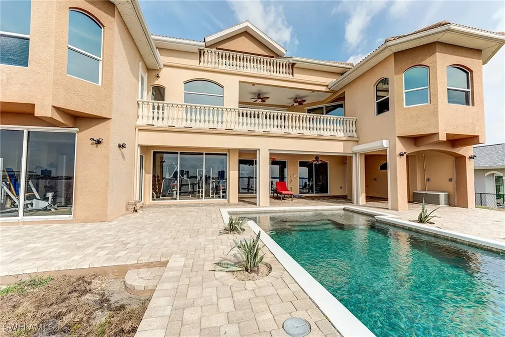 123 E North Shore Avenue North Fort Myers FL 33917