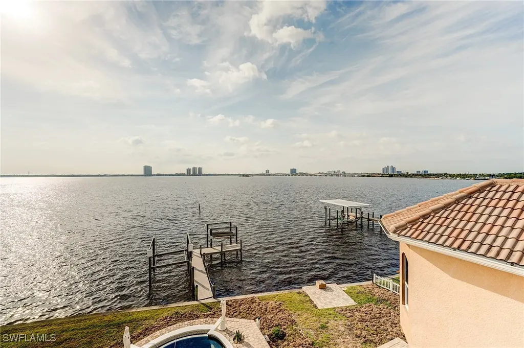 123 E North Shore Avenue North Fort Myers FL 33917