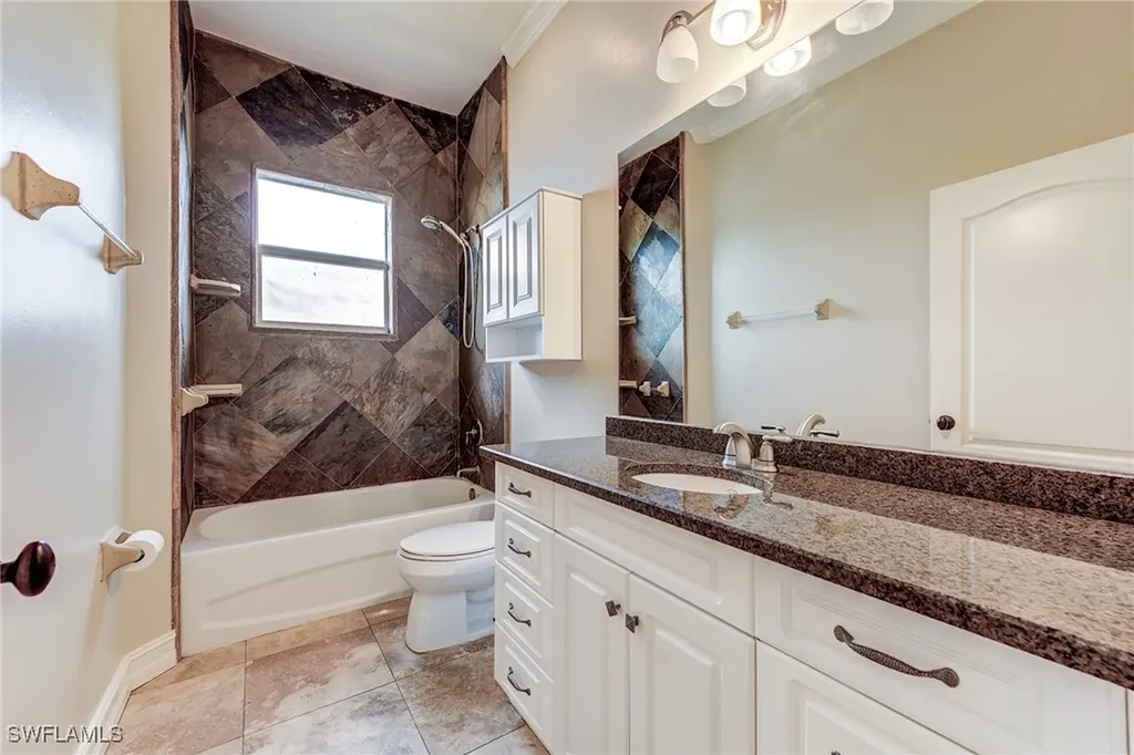 123 E North Shore Avenue North Fort Myers FL 33917