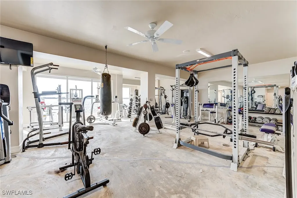 123 E North Shore Avenue North Fort Myers FL 33917