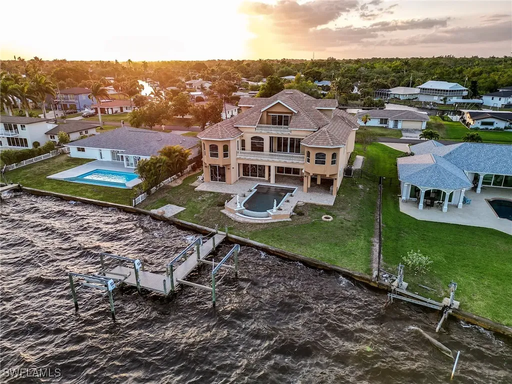 123 E North Shore Avenue North Fort Myers FL 33917