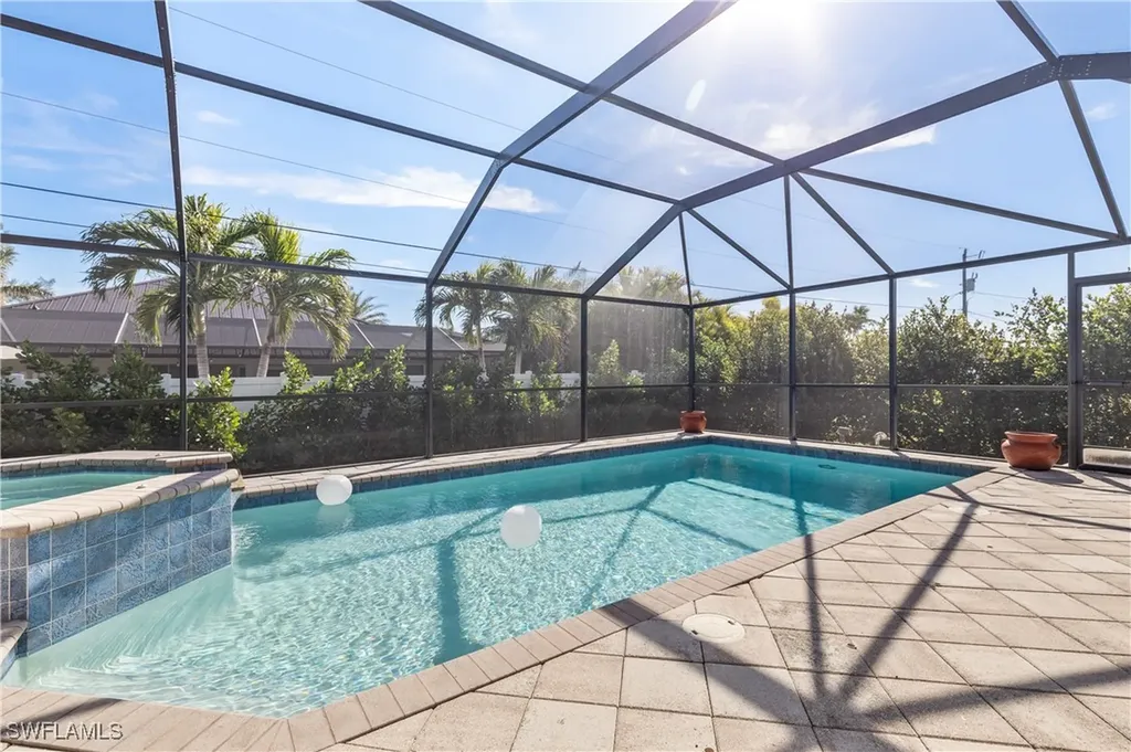 3023 SW 15th Place Cape Coral FL 33914