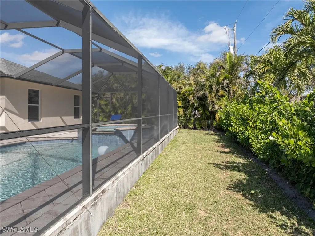 3023 SW 15th Place Cape Coral FL 33914