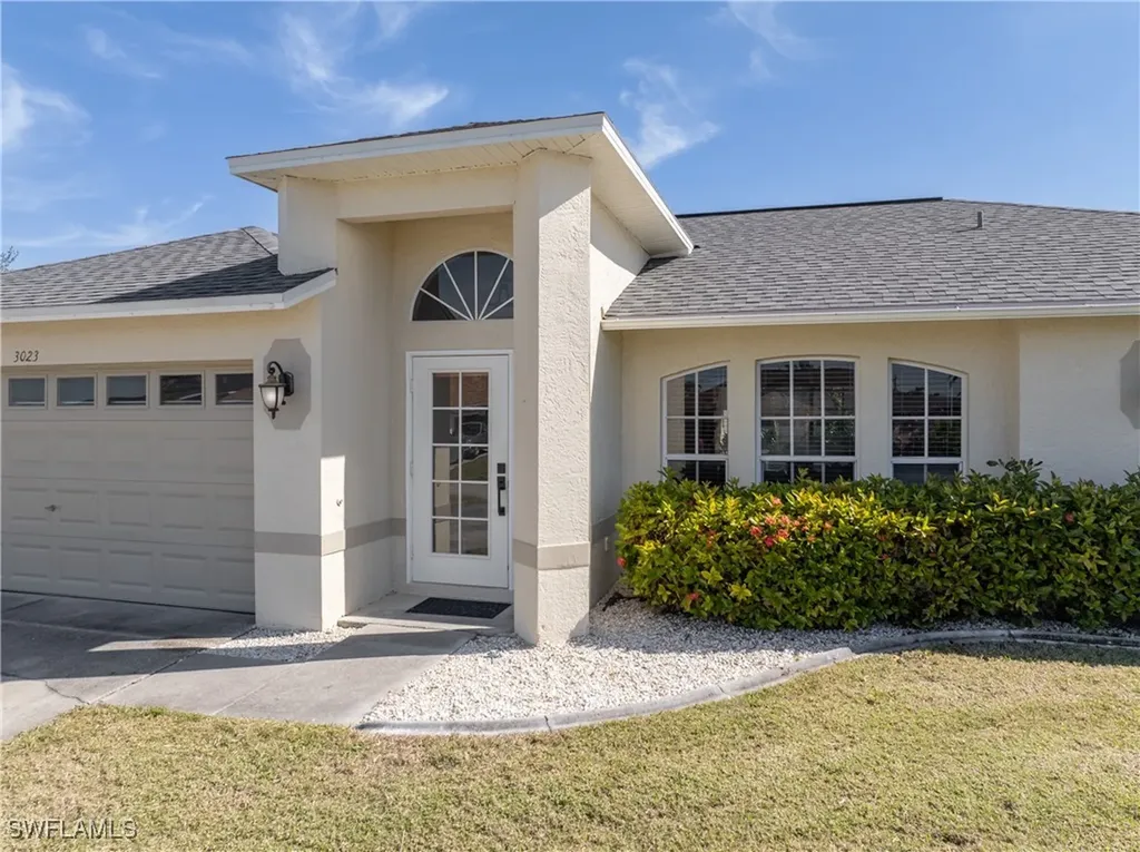 3023 SW 15th Place Cape Coral FL 33914