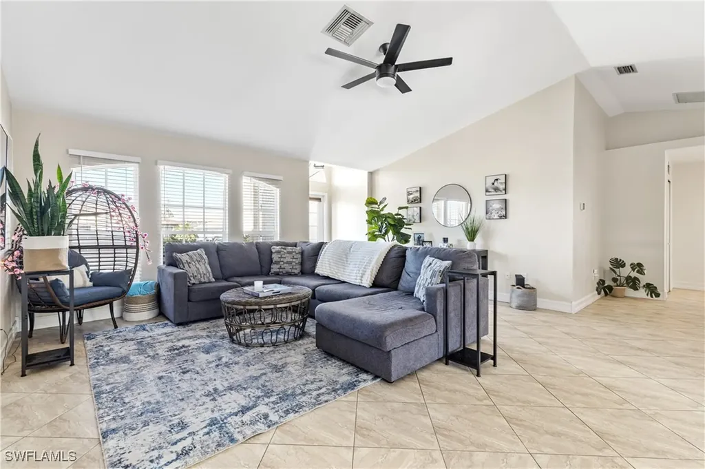 3023 SW 15th Place Cape Coral FL 33914