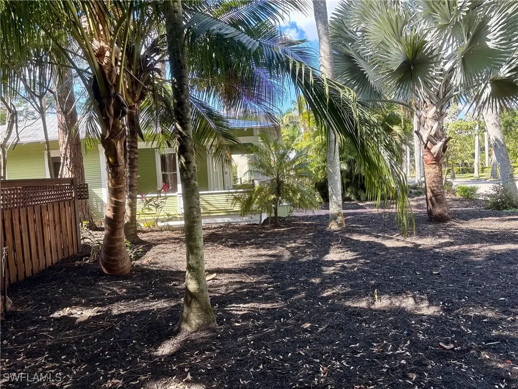 2728 Providence Street Fort Myers FL 33916