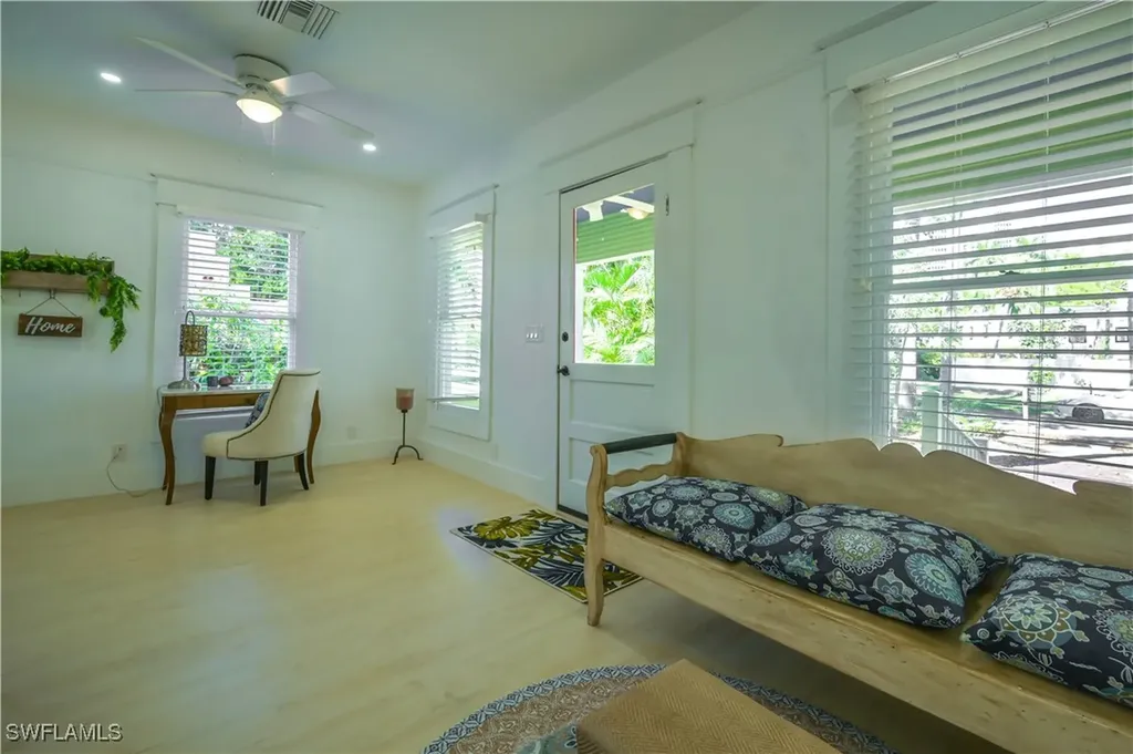 2728 Providence Street Fort Myers FL 33916