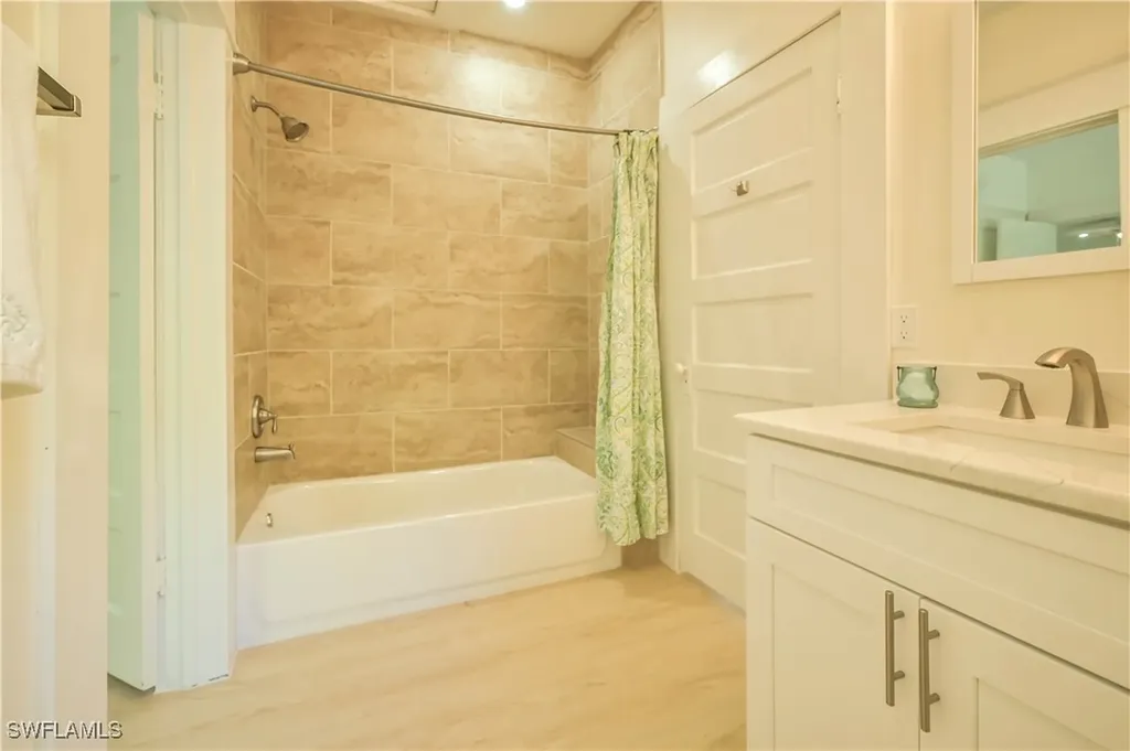 2728 Providence Street Fort Myers FL 33916