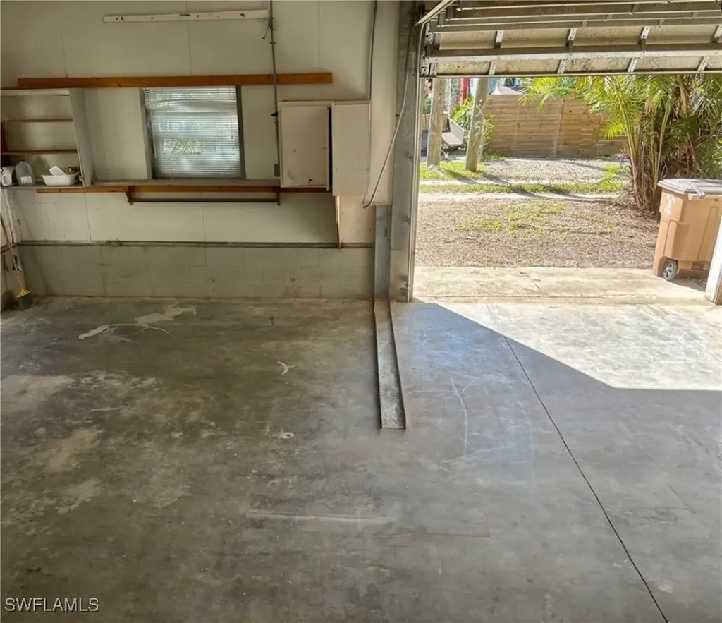 2728 Providence Street Fort Myers FL 33916