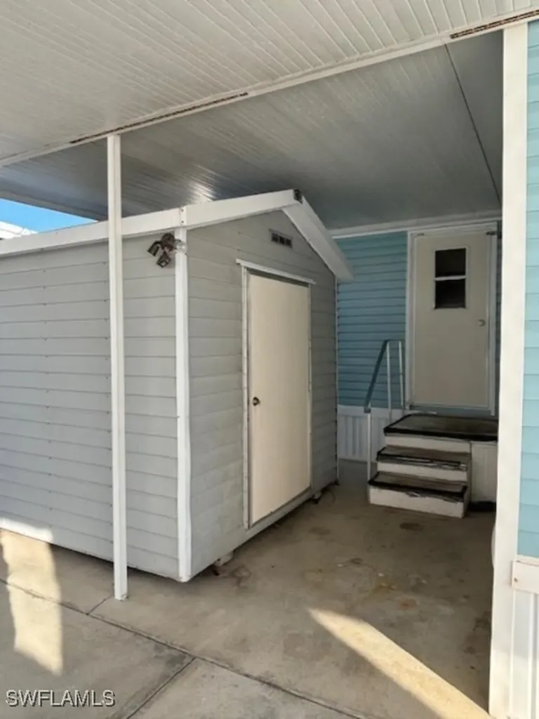 16321 Neptune Lane Fort Myers FL 33908