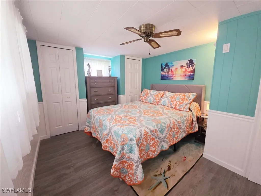 19 Moorhead Manor Naples FL 34112