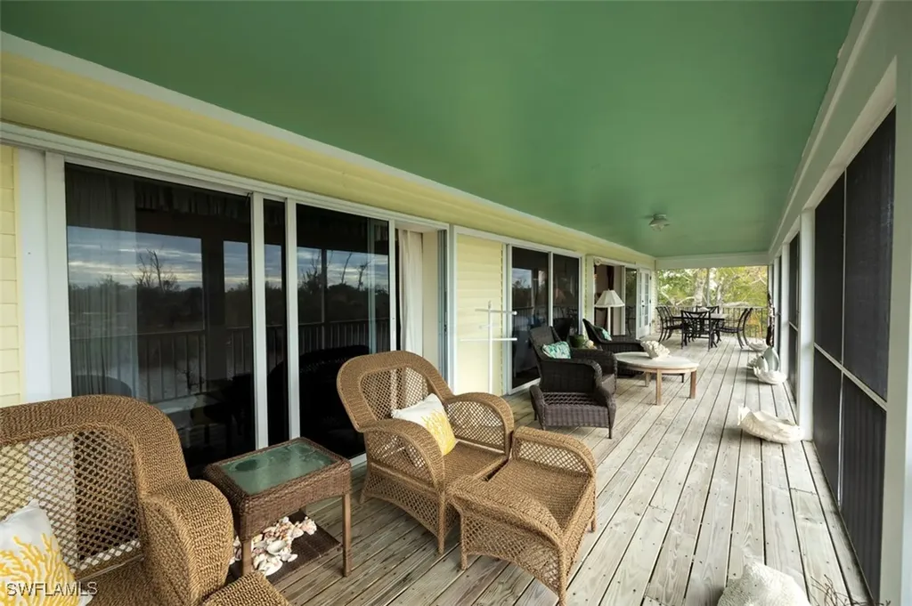 3362 Barra Circle Sanibel FL 33957