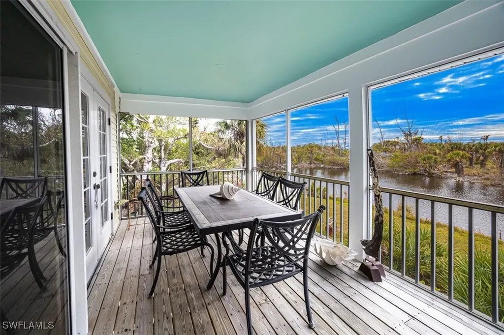 3362 Barra Circle Sanibel FL 33957