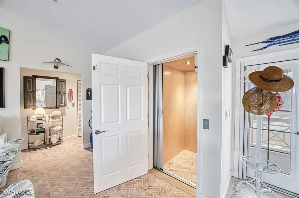 3362 Barra Circle Sanibel FL 33957