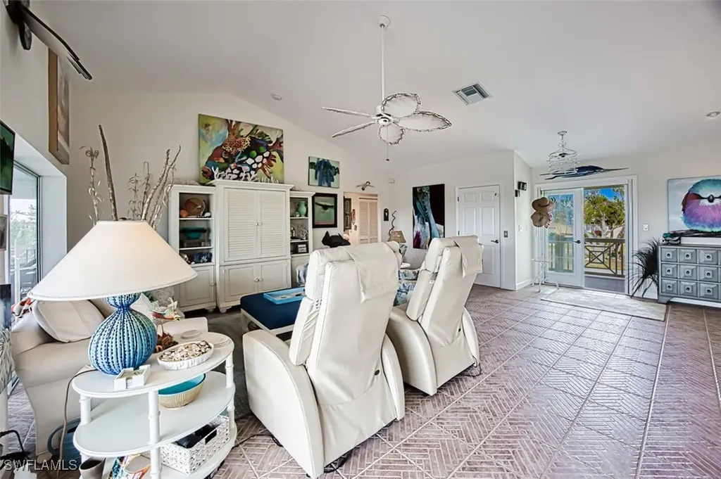 3362 Barra Circle Sanibel FL 33957