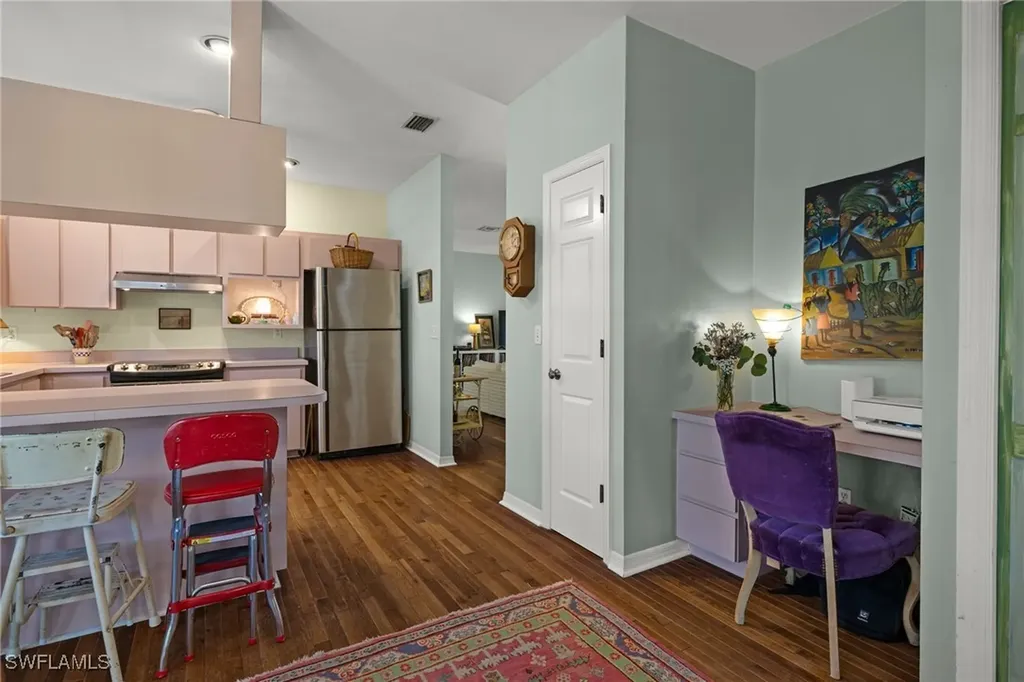 551 Sea Oats Drive Sanibel FL 33957