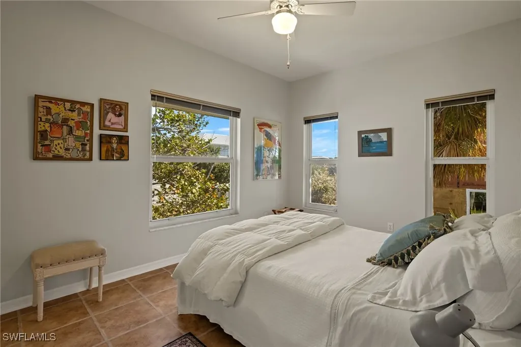 551 Sea Oats Drive Sanibel FL 33957