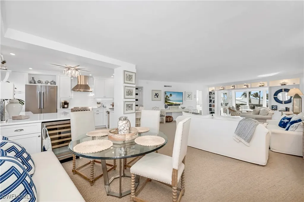 2401 Gulf Shore Boulevard N Naples FL 34103