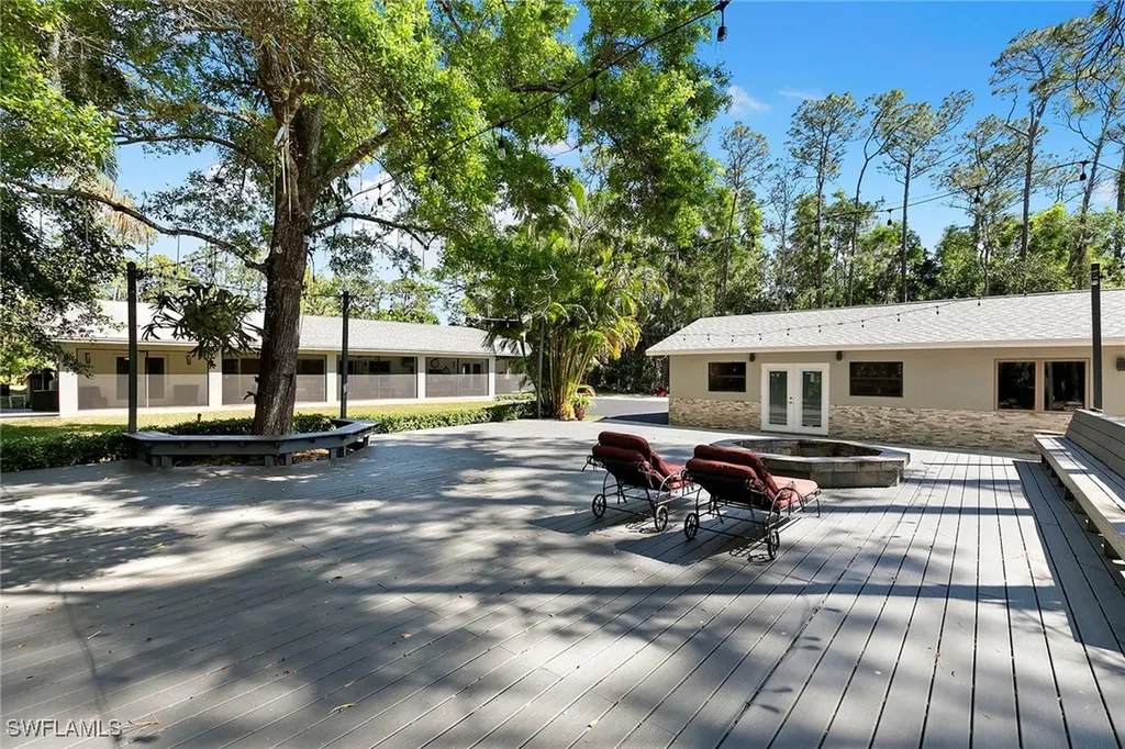 5770 Shady Oaks Lane Naples FL 34119