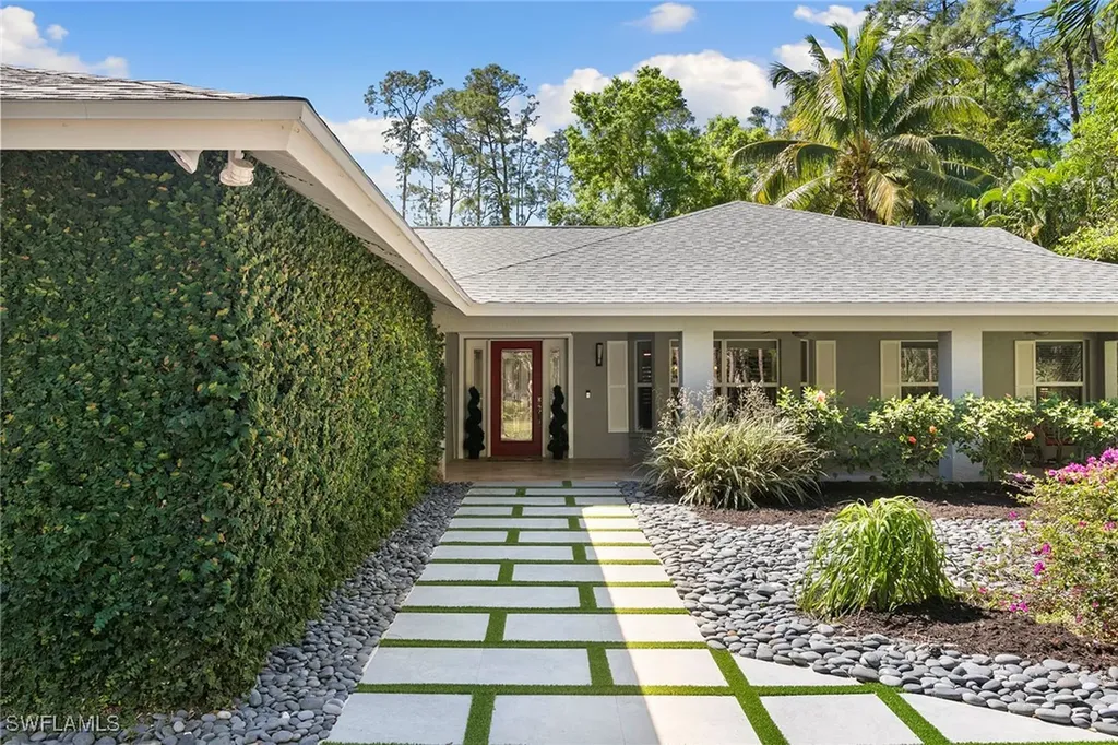 5770 Shady Oaks Lane Naples FL 34119