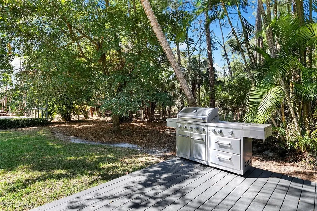5770 Shady Oaks Lane Naples FL 34119