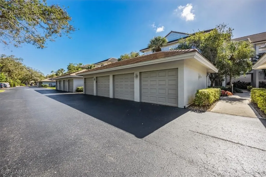 760 Waterford Drive Naples FL 34113