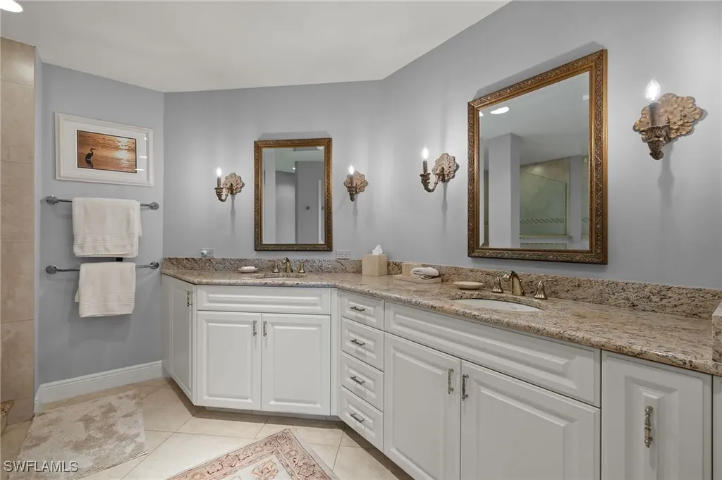 8453 Abbington Circle Naples FL 34108