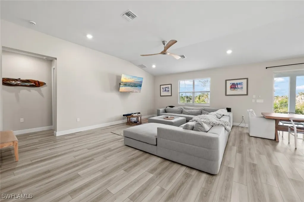 6684 Estero Bay Drive Fort Myers FL 33908
