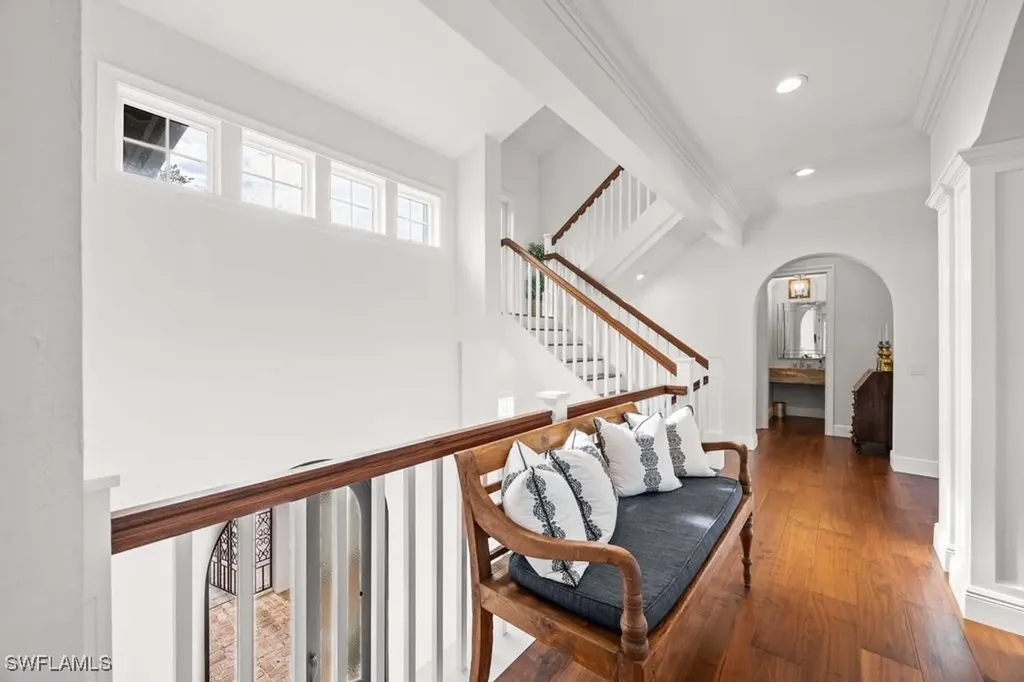 1004 Bayview Drive Sanibel FL 33957