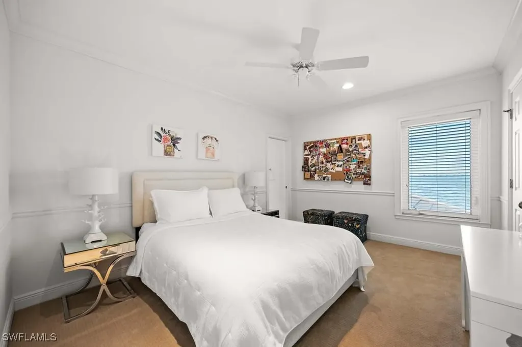 1004 Bayview Drive Sanibel FL 33957