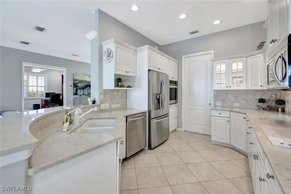 5917 Ashford Lane Naples FL 34110