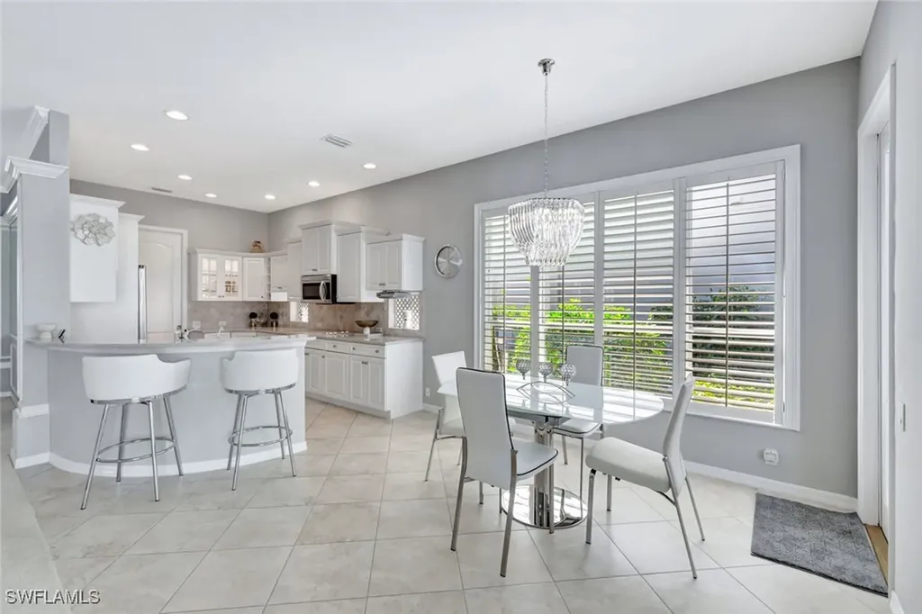 5917 Ashford Lane Naples FL 34110