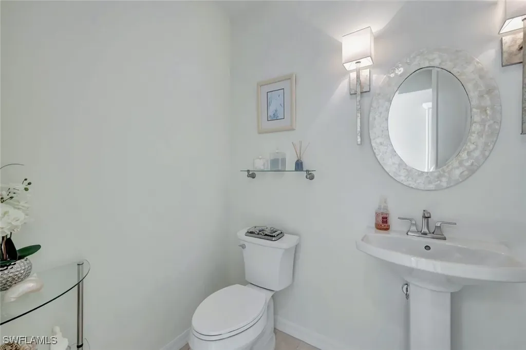 5917 Ashford Lane Naples FL 34110