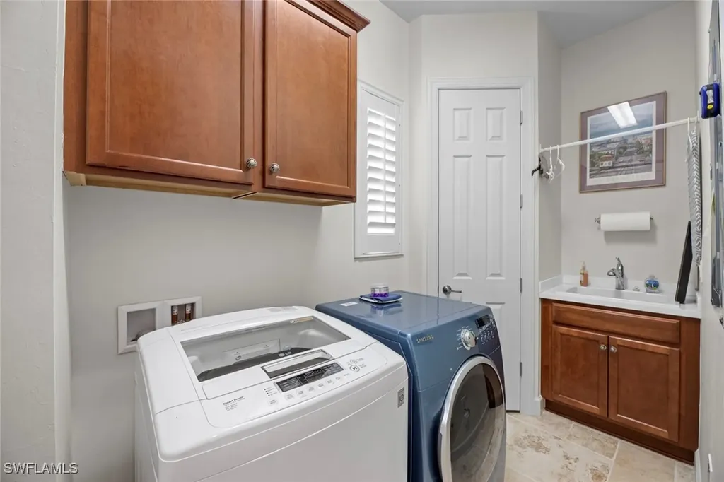 10361 Glastonbury Circle Fort Myers FL 33913