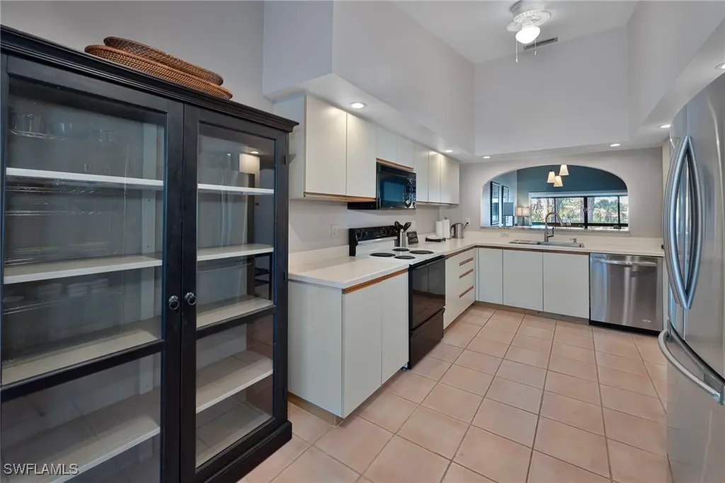 325 Bay Forest Drive Naples FL 34110
