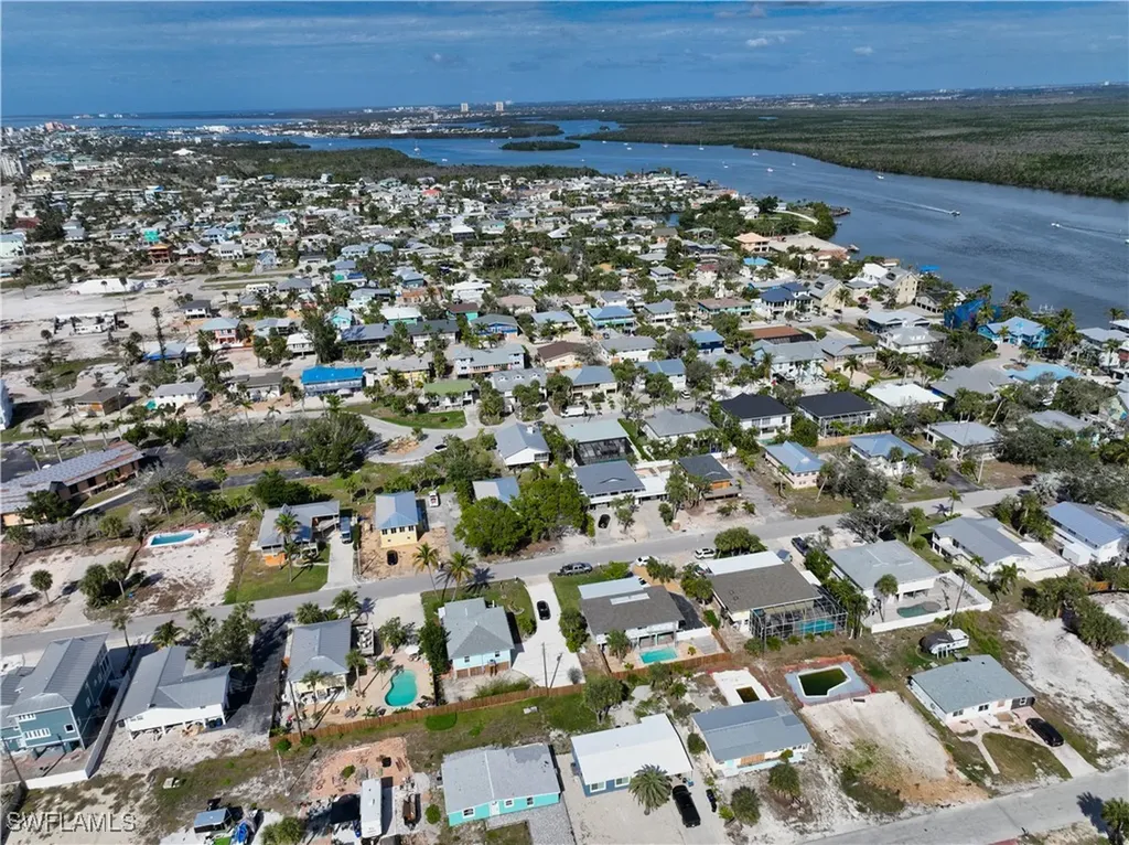 161 Hibiscus Drive Fort Myers Beach FL 33931