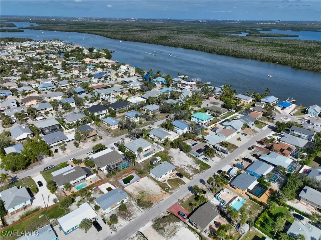 161 Hibiscus Drive Fort Myers Beach FL 33931