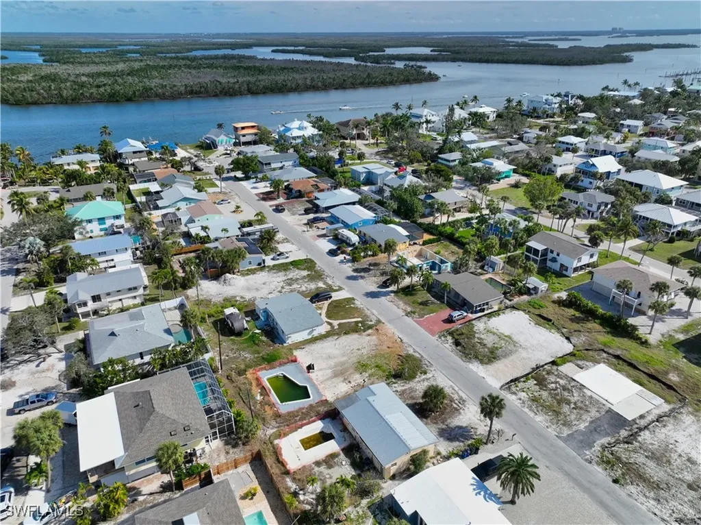 161 Hibiscus Drive Fort Myers Beach FL 33931