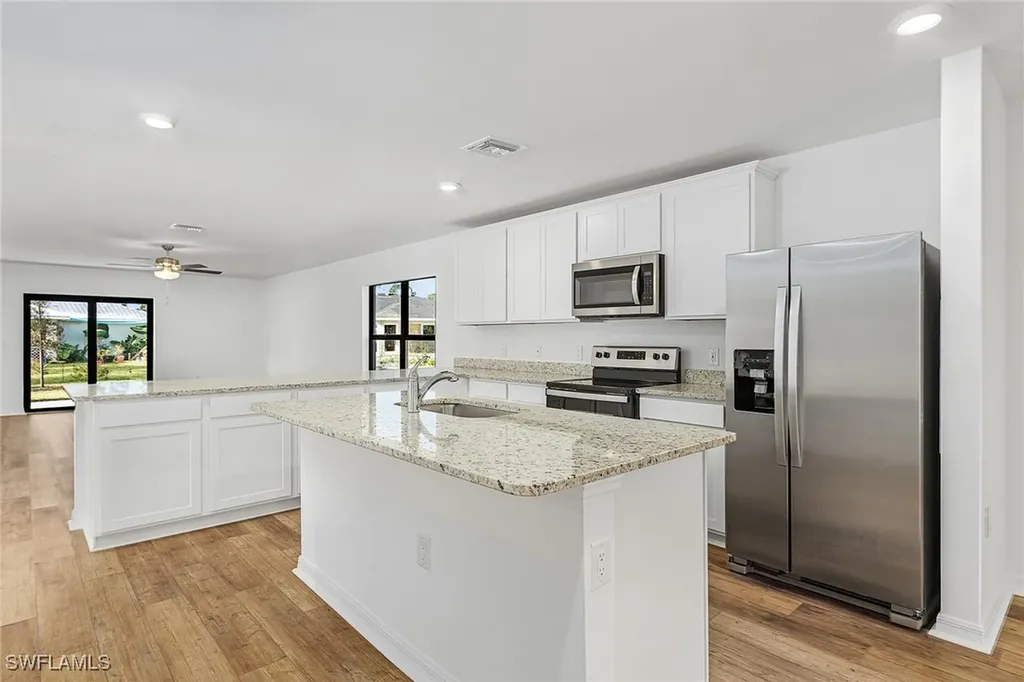 812 Gen D Macarthur Avenue Labelle FL 33935