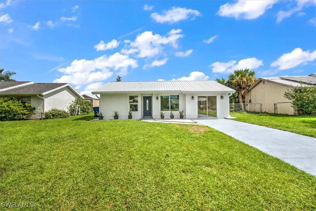 2005 Anchor Lane Labelle FL 33935