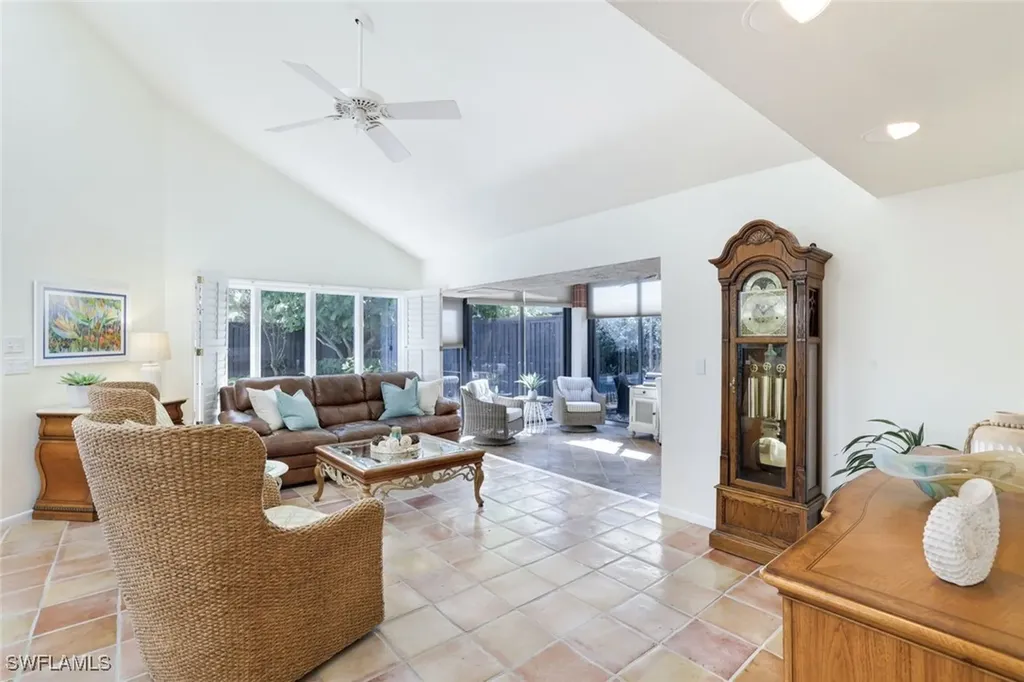583 Bay Villas Lane Naples FL 34108