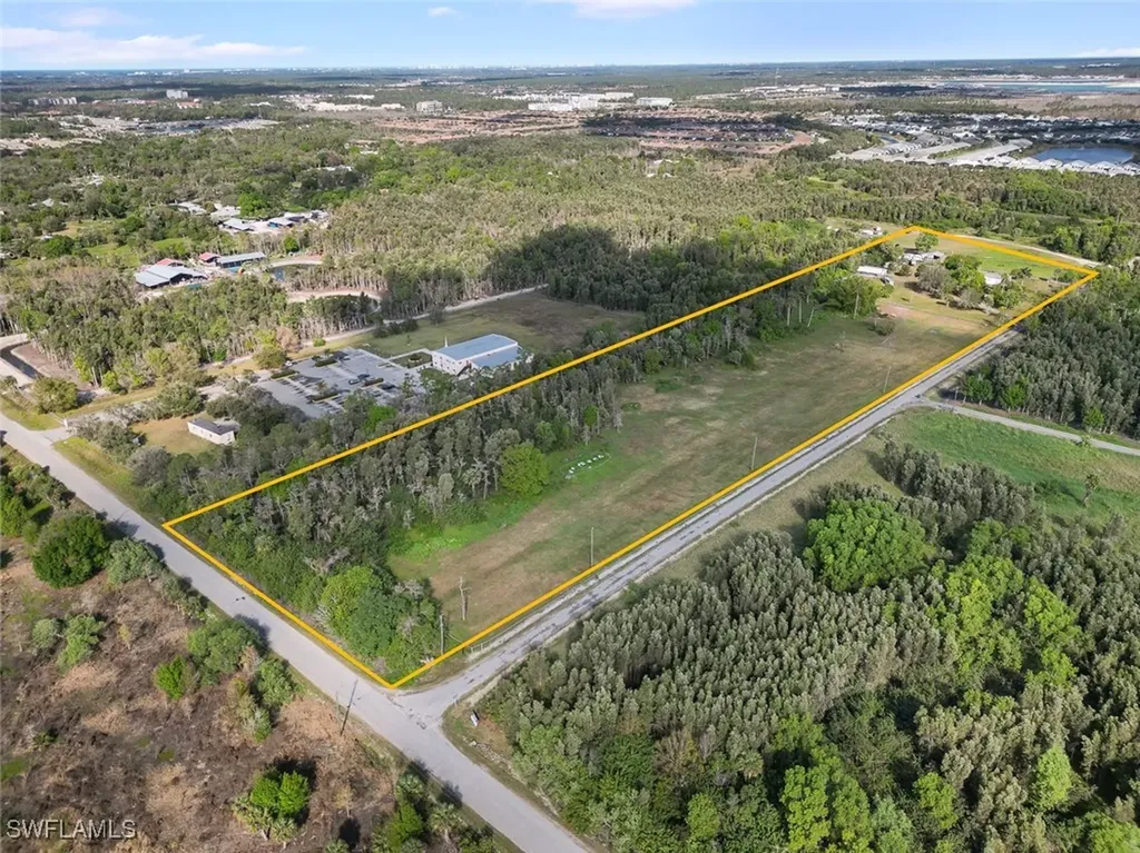 321 Brandy Lane Naples FL 34114