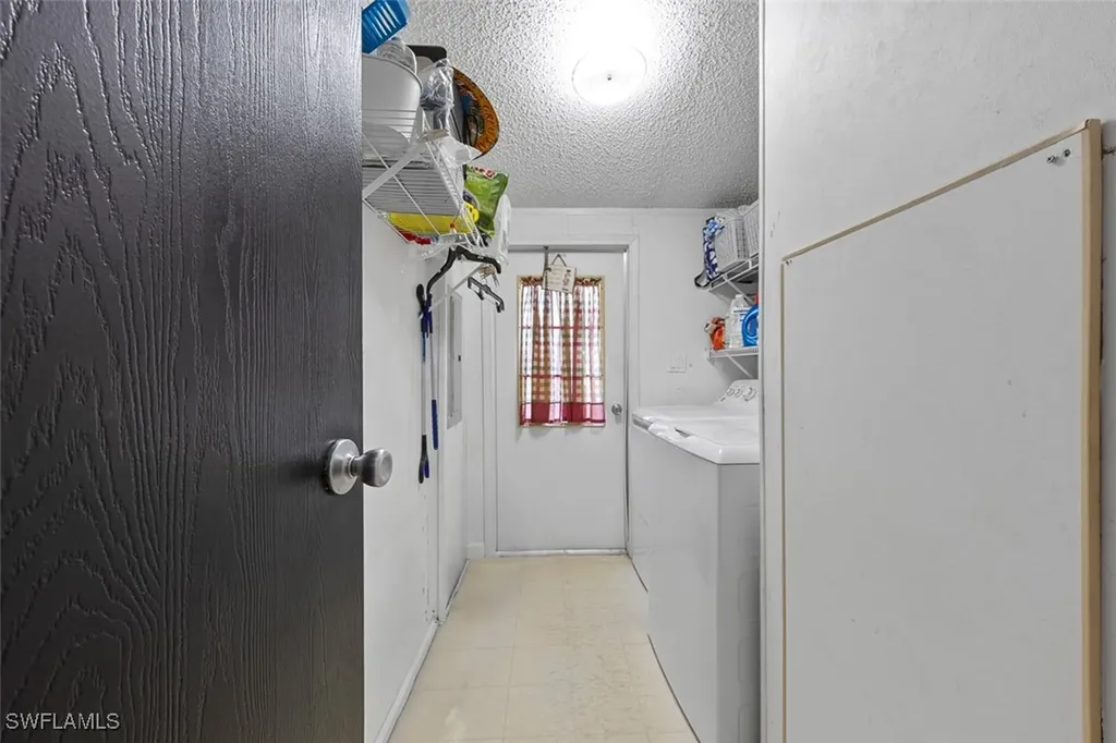 321 Brandy Lane Naples FL 34114