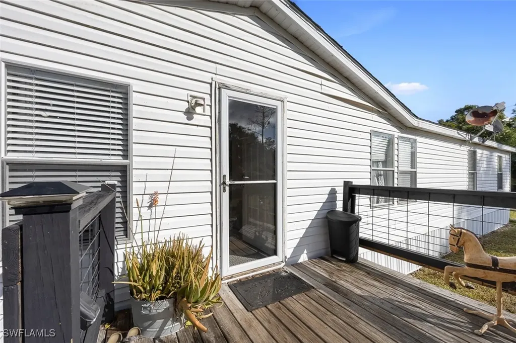 321 Brandy Lane Naples FL 34114