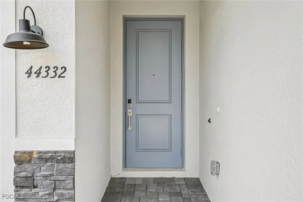 44332 Frontier Drive Punta Gorda FL 33982
