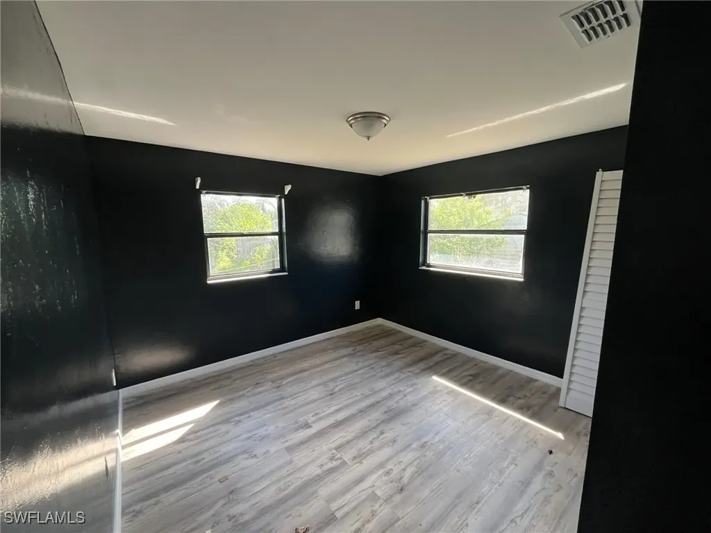 502 13th Street N Naples FL 34102