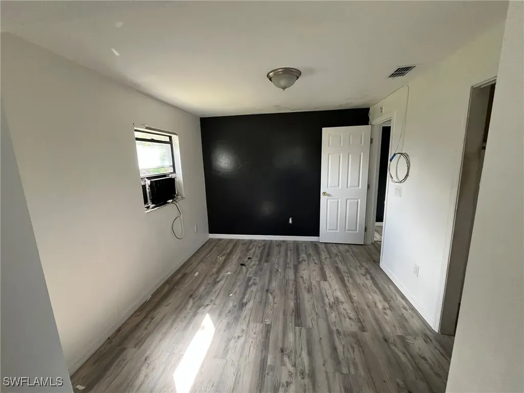 502 13th Street N Naples FL 34102